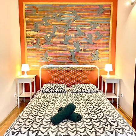 Bezagenta Oldtown1 Close To Metro, Fast Wifi/netfl Apartment *